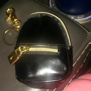 RARE MINI BLACK & GOLD BACK PACK KEYCHAIN COIN PURSE UNBRANDED EUC